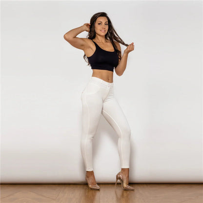 Shascullfites Melody Cotton Shaping Leggings in white, featuring booty lifting design