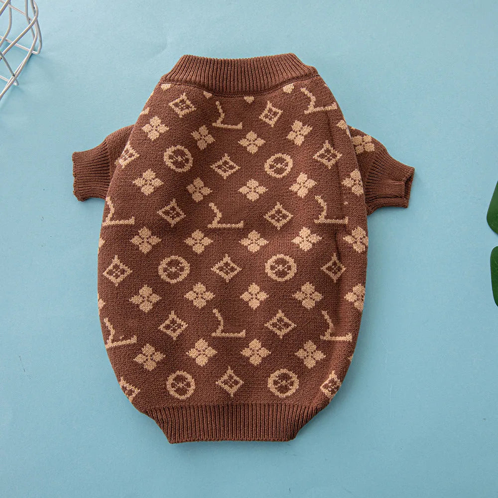 Thick wool dog sweater in monochrome colour on medium-sized dog during autumn