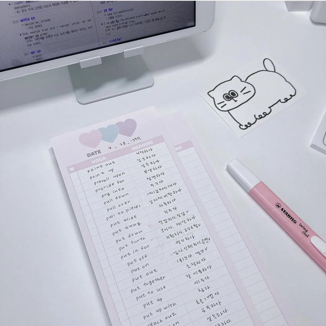 Vertical double-sided learning notepad showing 30 sheets in B5 half size (9.1x25.7cm) for English words practice