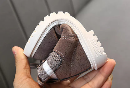 Children's Martin boots in various colors with side zipper for easy wear