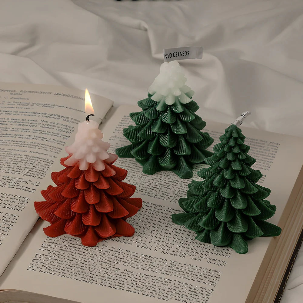 Christmas tree scented soy wax candle with lead-free cotton wick in cylindrical shape, multiple size options available