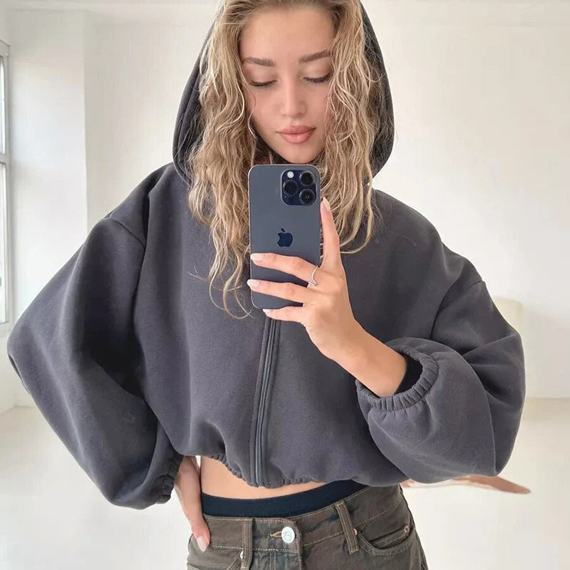 Stylish women's solid color hoodies in various colors for everyday comfort