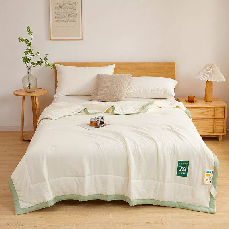 Antibacterial Raw Cotton Summer Cool Quilt with vibrant colors and soybean fiber filler
