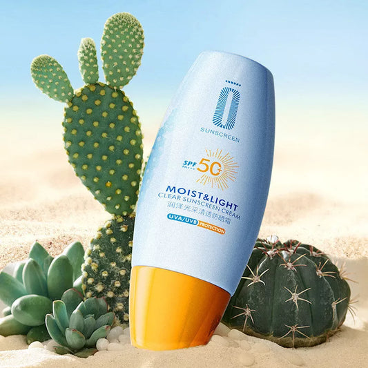 Water Locking Moisturizing Sunscreen with SPF protection in 30g and 10g options