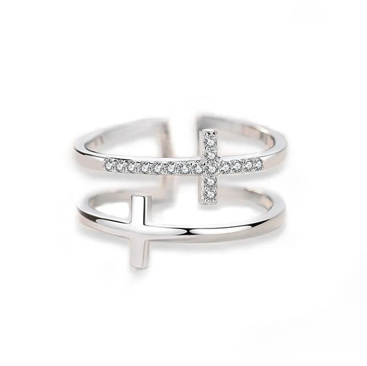 Adjustable copper ring with white gold finish and zircon gemstones, geometric design, fits sizes 5-9