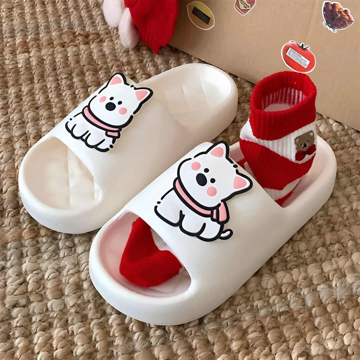 Rhombus patterned PVC slippers in cream white, a summer flip-flop with a thickening sole.
