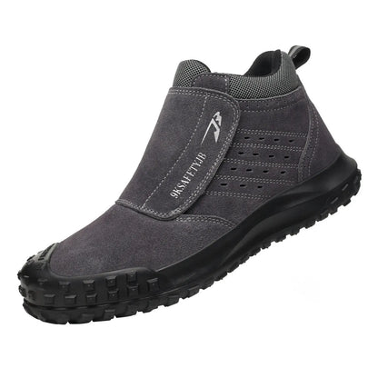 Low-top welder safety shoes with steel toe cap and lace-up closure in sand colour.
