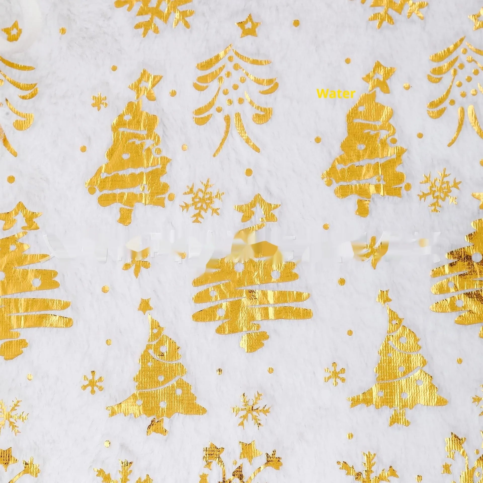 XINGX plush Christmas tree group mat with gilding snowflake designs in Christmas tree, cedar, and star styles.