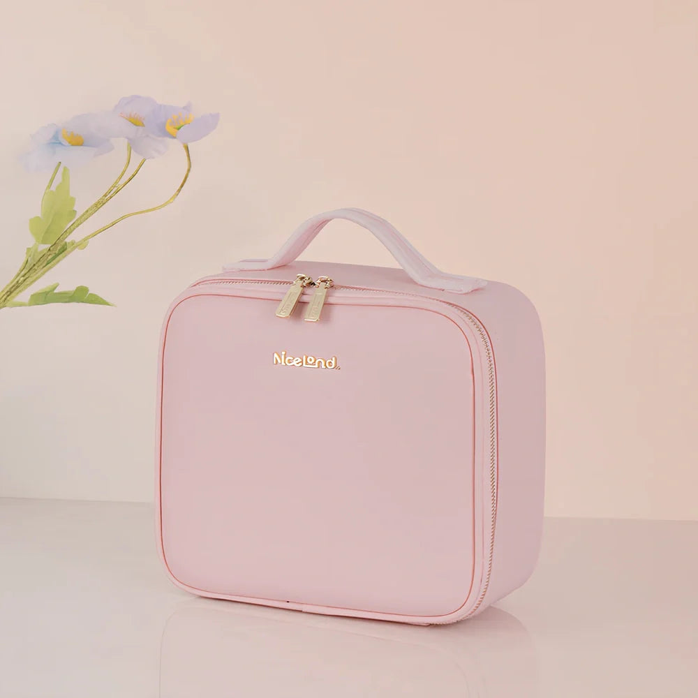 26x23x11cm cosmetics storage bag with LED mirror light in polyurethane leather