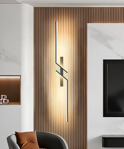 Modern minimalist strip wall lamp in black or gold, 60-120cm length with 3-colour LED lighting