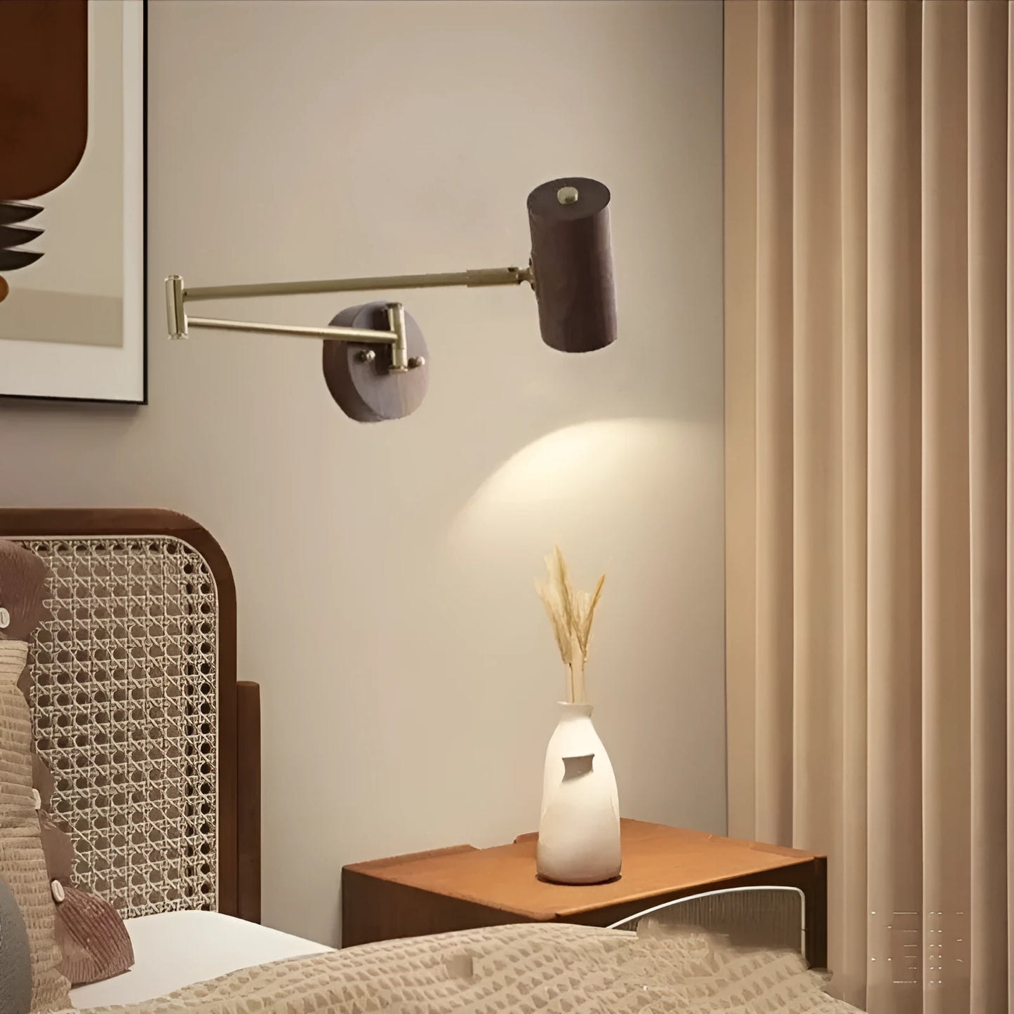 Vintage style wall lamp with rotating long arm and wood finish