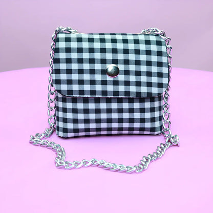 Green square lattice PU backpack for small pets, 35cm tall with mesh sides and adjustable straps