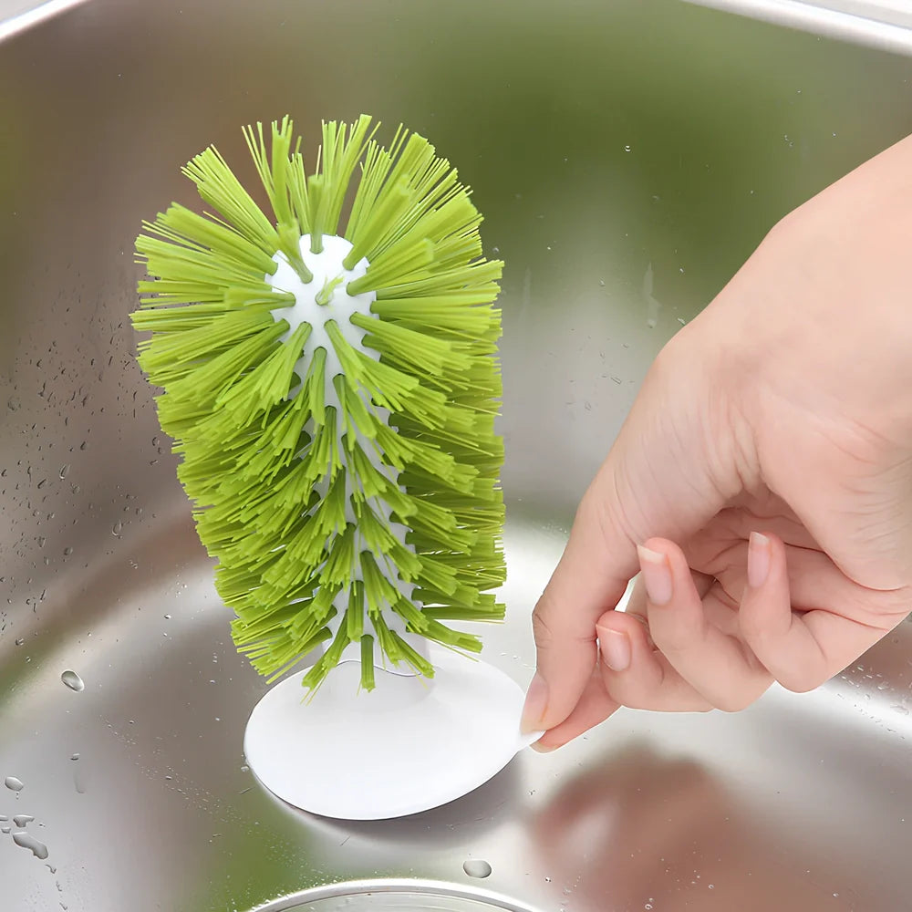 Grey suction cup kitchen brush, 16.5cm long with PV bristles for cup scrubbing, 0.132kg PP+PV+TPR build