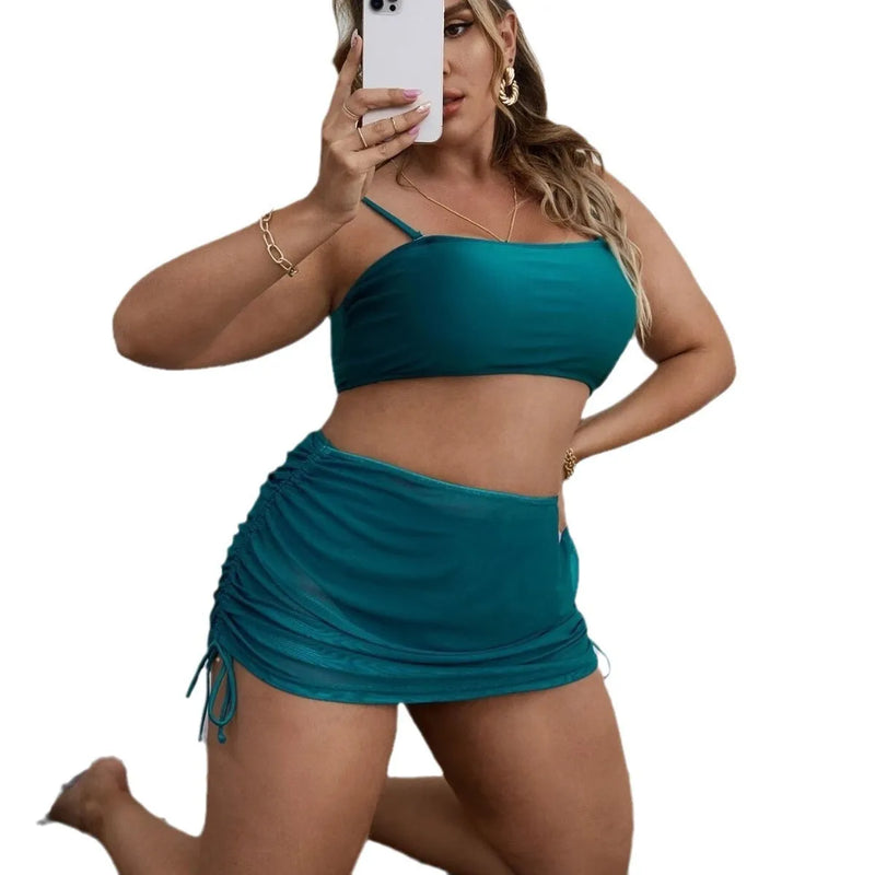 Women's bikini three-piece set in pure colour mesh fabric, featuring top, underwear and apron, available in six colours including black, red, green and wine red, in sizes 0XL to 4XL with high elasticity for comfort.