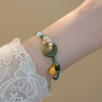 Hand-woven DIY watch band with flexible wire and pearl peace buckle for women's retro-style watches