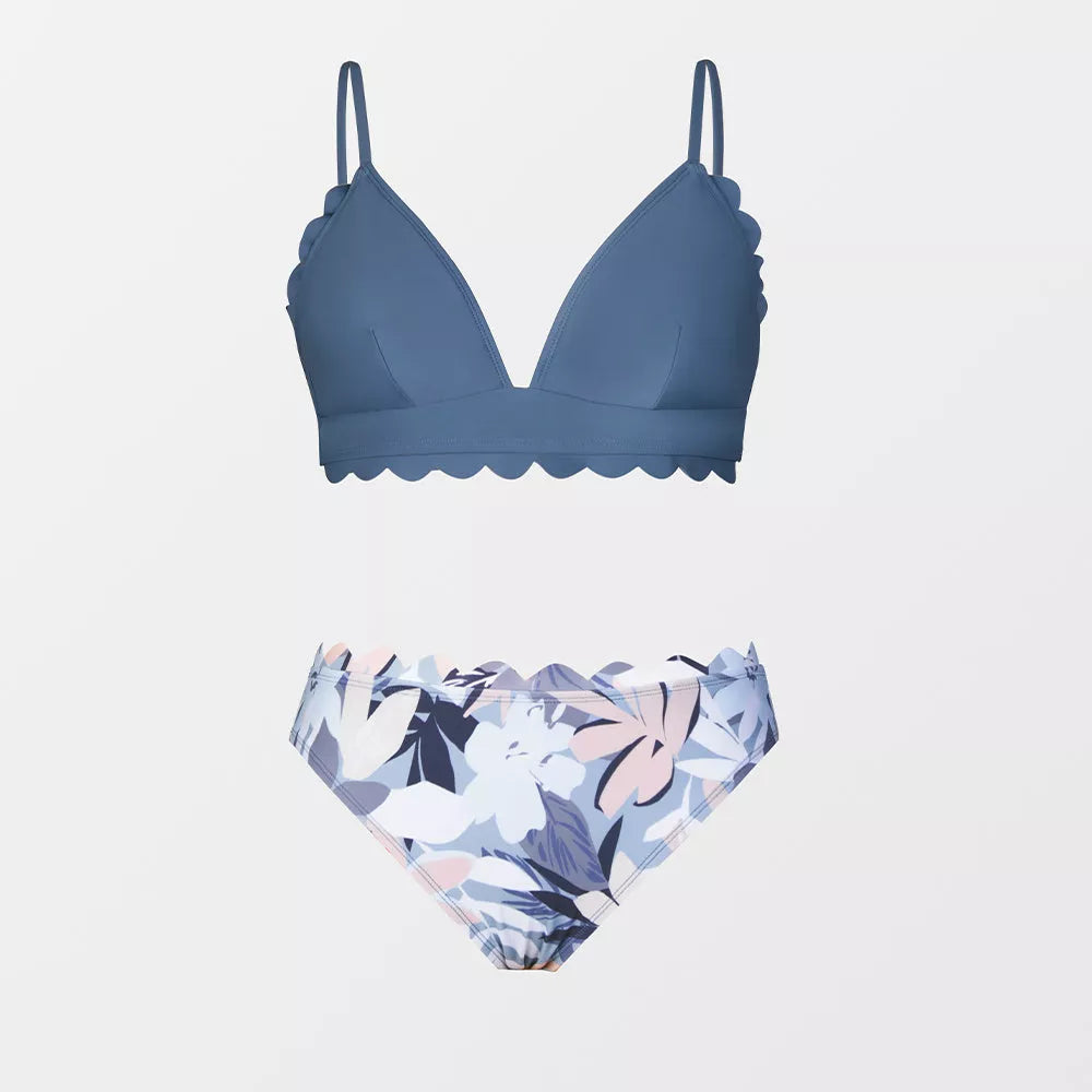 Green floral scalloped bikini set for women with unique design and durable fabric