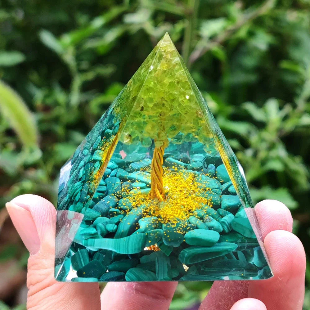 Crystal ball gravel pyramid resin artwork with 6cm diameter and 50mm base