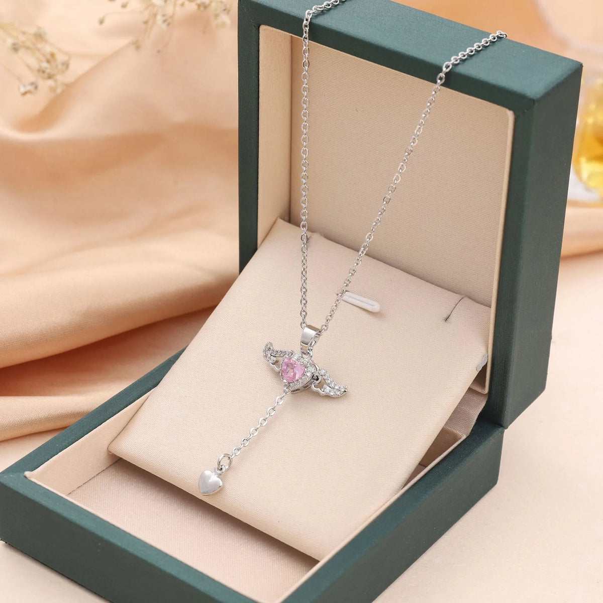 Cupid heart angel wings necklace with titanium steel, zircon crystal and 41-50cm O-shaped chain in silver or gold