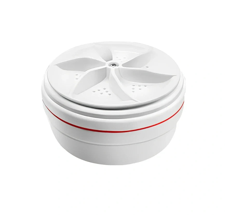 White front-loading washing machine with digital display and 8kg capacity drum