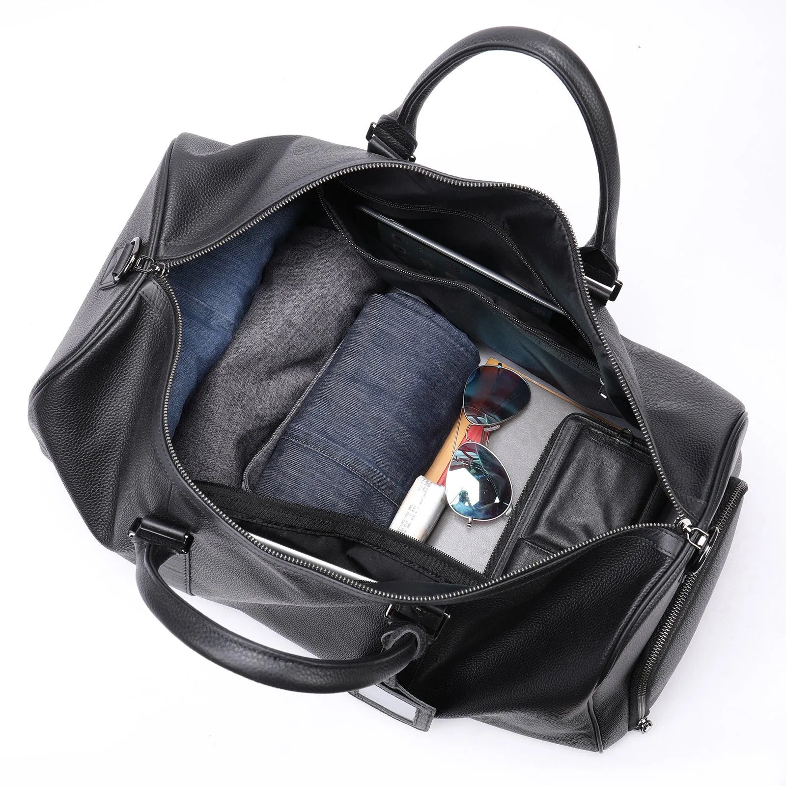 Men's leather excursion bag in black or coffee, 44cm or 55cm length, with single strap and plain design