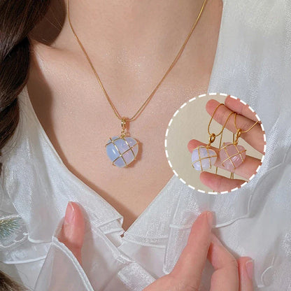 Enchanting heart-shaped moonstone necklace with real gold electroplating, a premium accessory for fashionable princesses