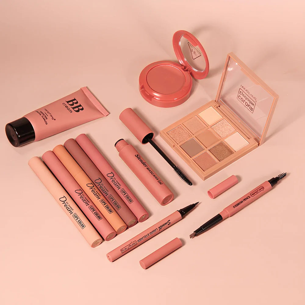 Heart-warming beauty gift box with 11 makeup pieces in organised compartments