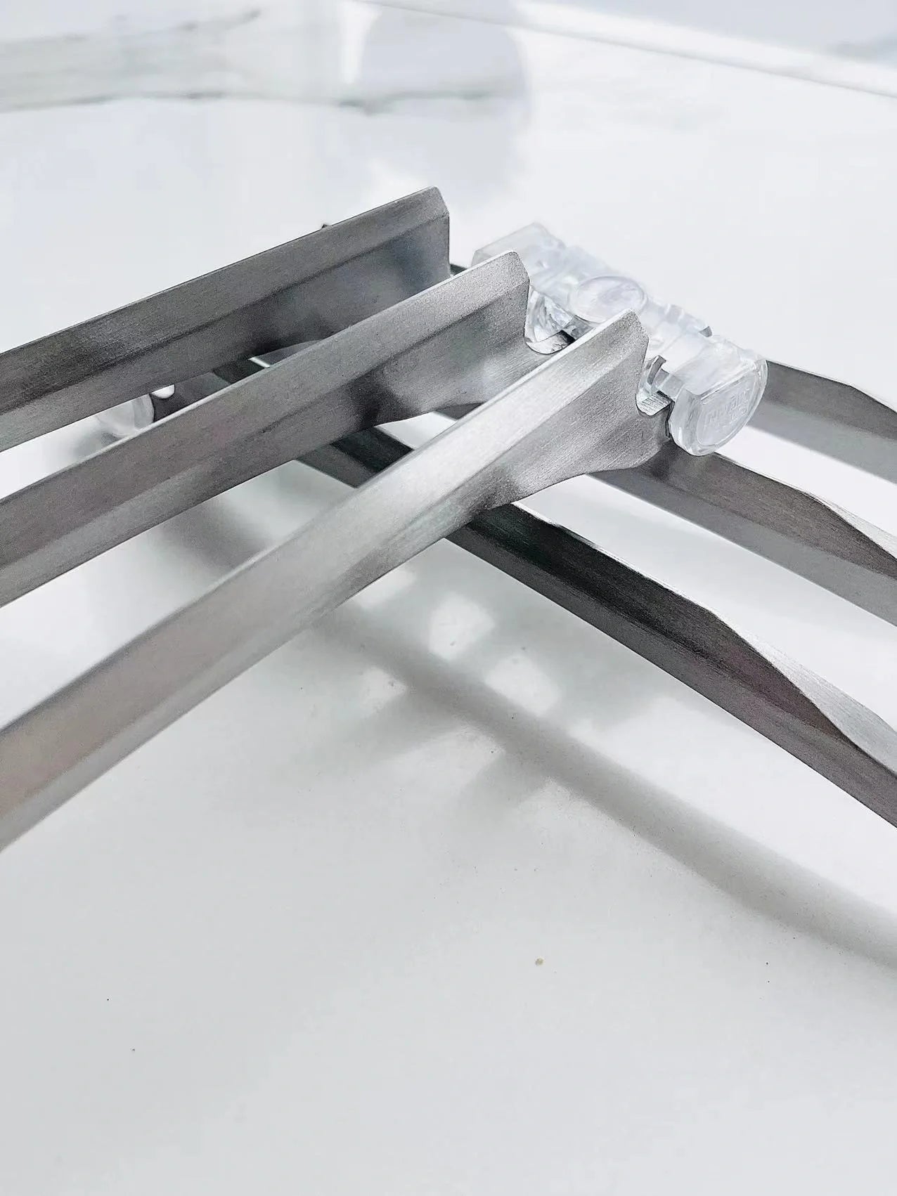 Premium aluminum cosplay war claws in matte and mirror finish for costumes and Halloween