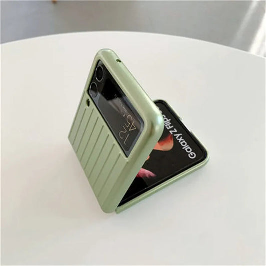 Samsung Z Flip3 flip case in seven colours with 0.8mm PC shell and solid-colour design