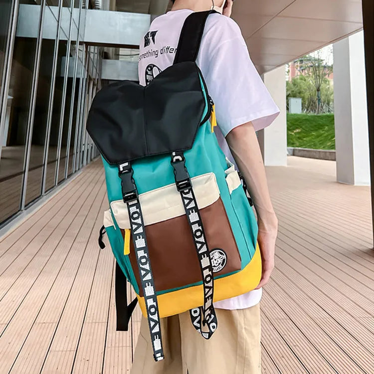 Oxford cloth backpack in black, green, or red with dimensions 32cm width, 46cm height, 17cm bottom thickness