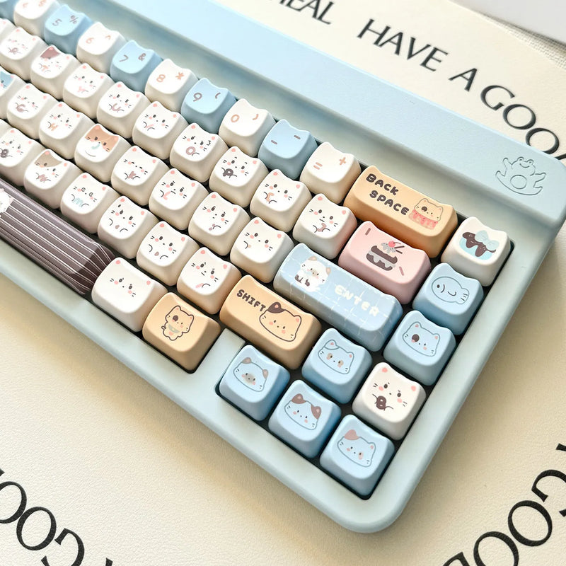 High Sea Salt Cat PBT sublimation keycap set with 7u spacebar supplement: 26-key universal profile for mechanical keyboards, featuring 1.5mm line length and durable PBT material construction.