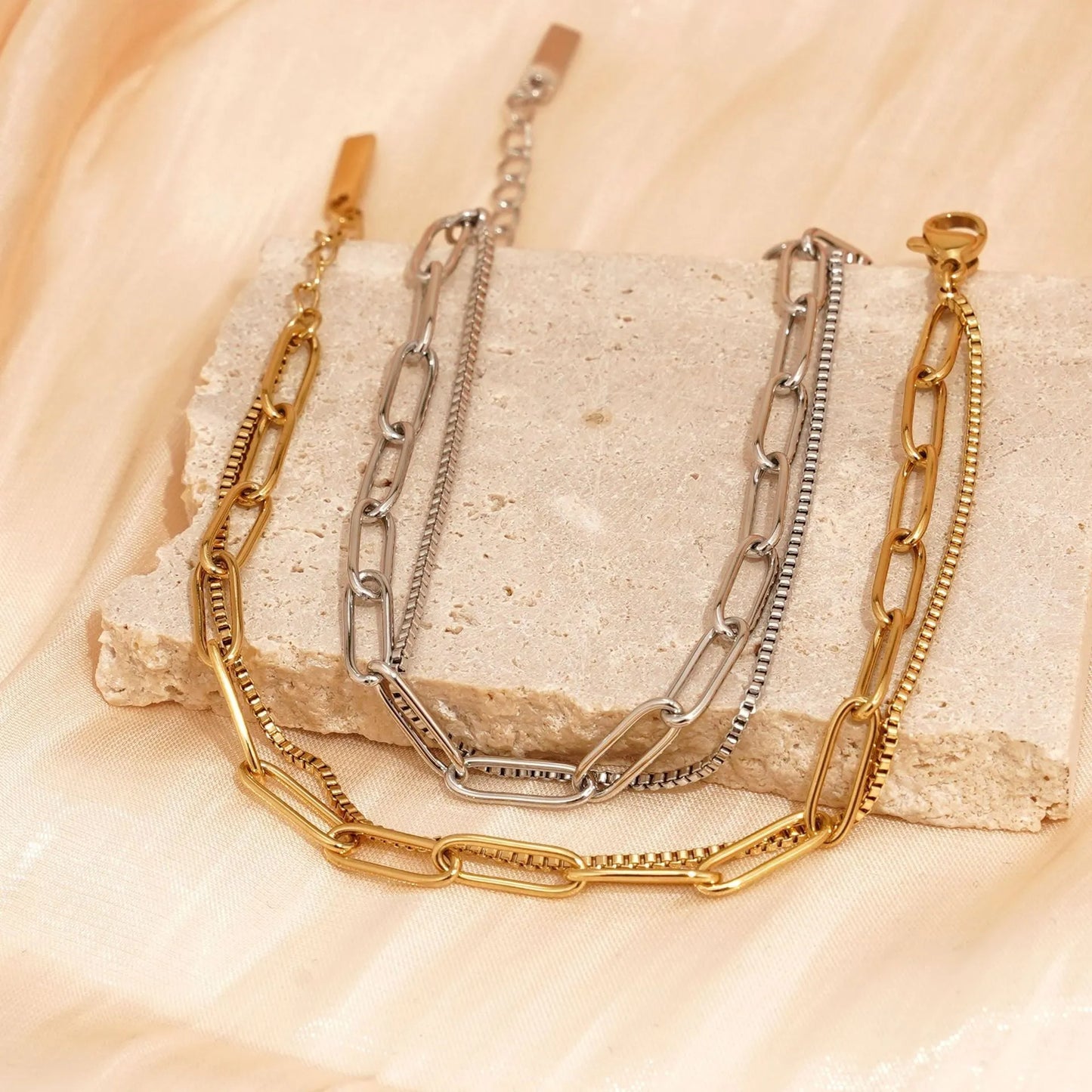 Geometric double layer stainless steel bracelet for women in gold or silver electroplate