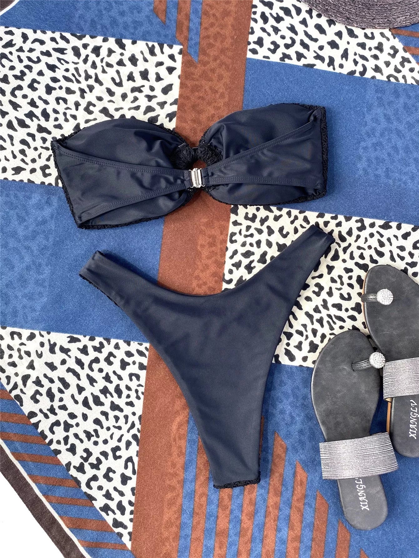 Women's ring cutout tube top split swimsuit in polyester, available in multiple colors