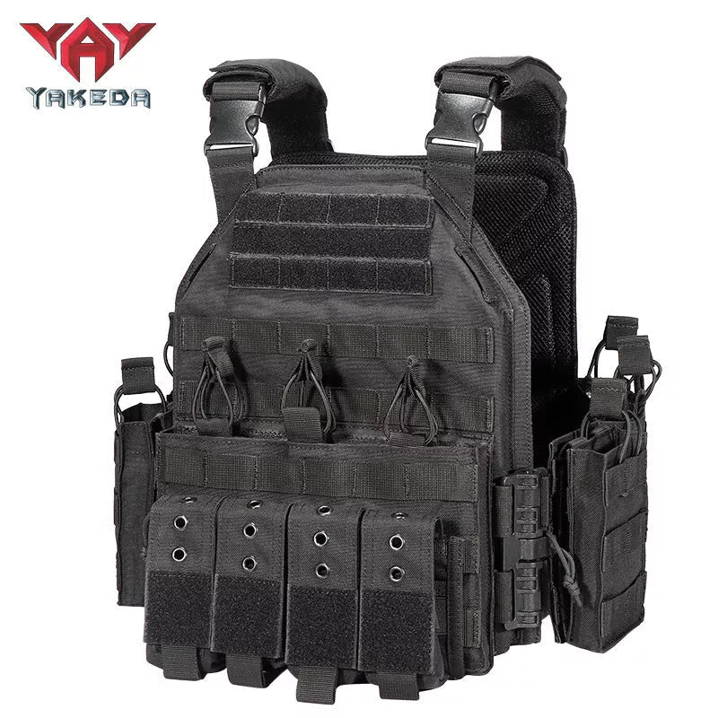 Quick Dismantling Tactical Vest in camouflage pattern with adjustable waist