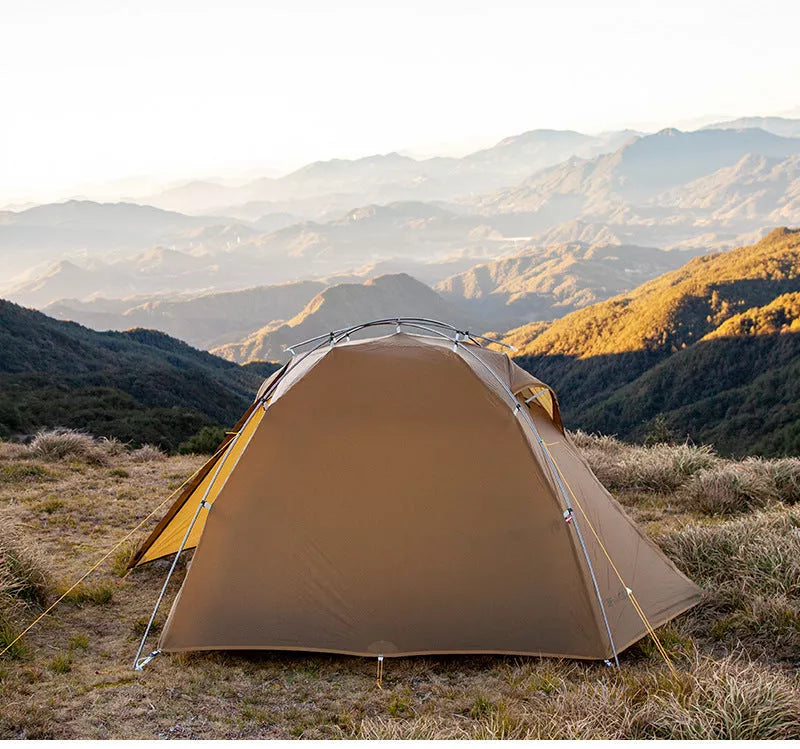 Double Layer Outdoor Camping Tent with Silicon Coating for Two People