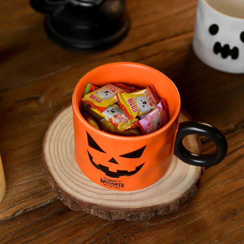 Cozy Ceramic Pumpkin Mugs: Festive Halloween Drinkware for Spooky Fun