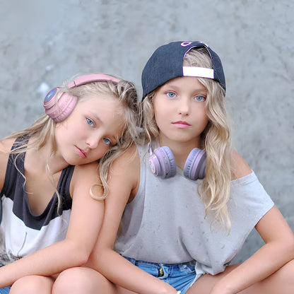 Wireless children's headphones with RGB lighting in bunny purple colour