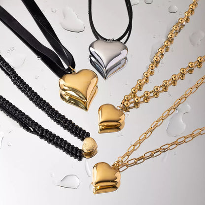 Gold plated stainless steel love heart necklace with hypo-allergenic and water-resistant features