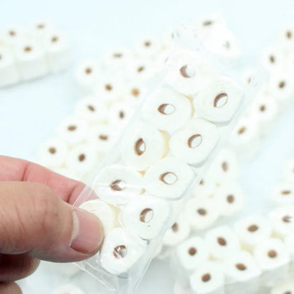 Simulated tissue roll paper model for children, dimensions 30x15x80mm, realistic texture