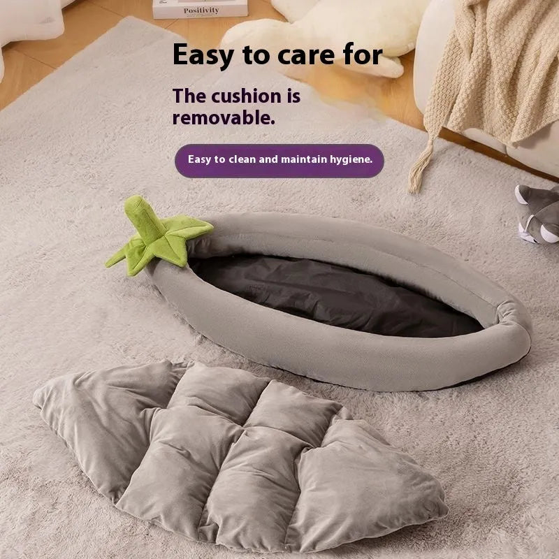 Dog mat with removable cloth cover in brown, gray, orange, or purple, showing size options for small to large dogs.