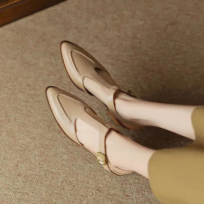 Women's closed toe pointed sandals with chunky heel, synthetic leather upper and rubber sole, in apricot or light brown