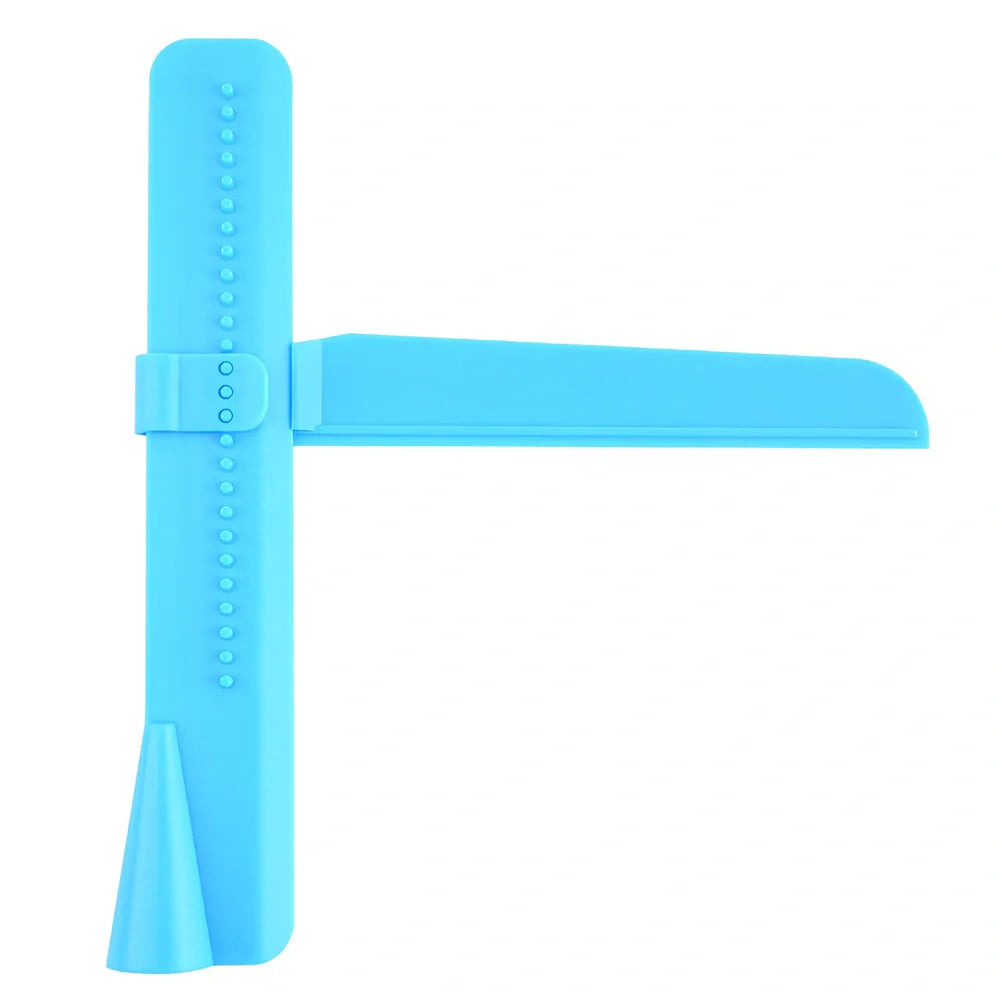 Blue ABS plastic cake smoother measuring 20cm with ergonomic handle for cake decorating