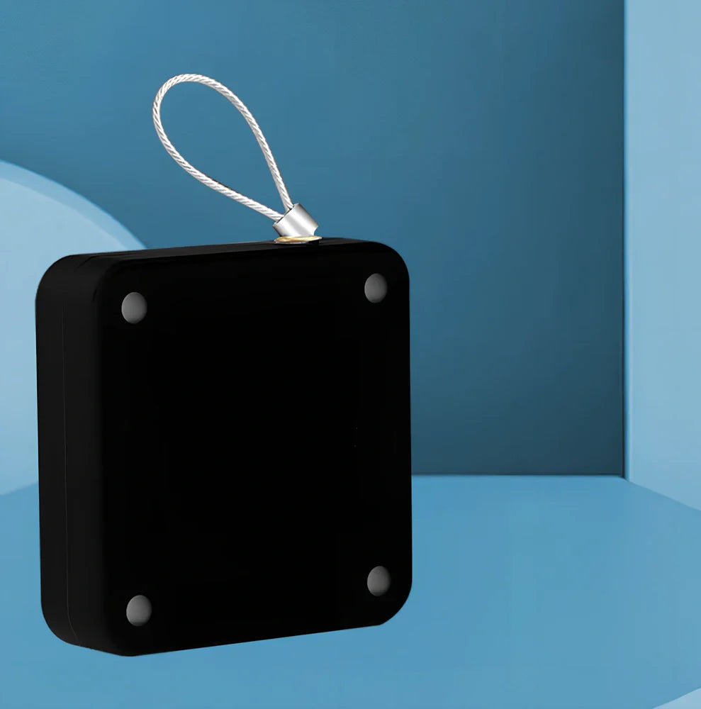 Automatic door closer with adjustable tension settings for smooth 3-second closing operation