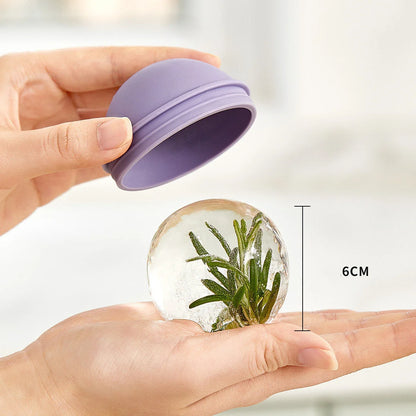 Food grade silicone ice ball mold for whiskey, creating 6CM spherical ice cubes