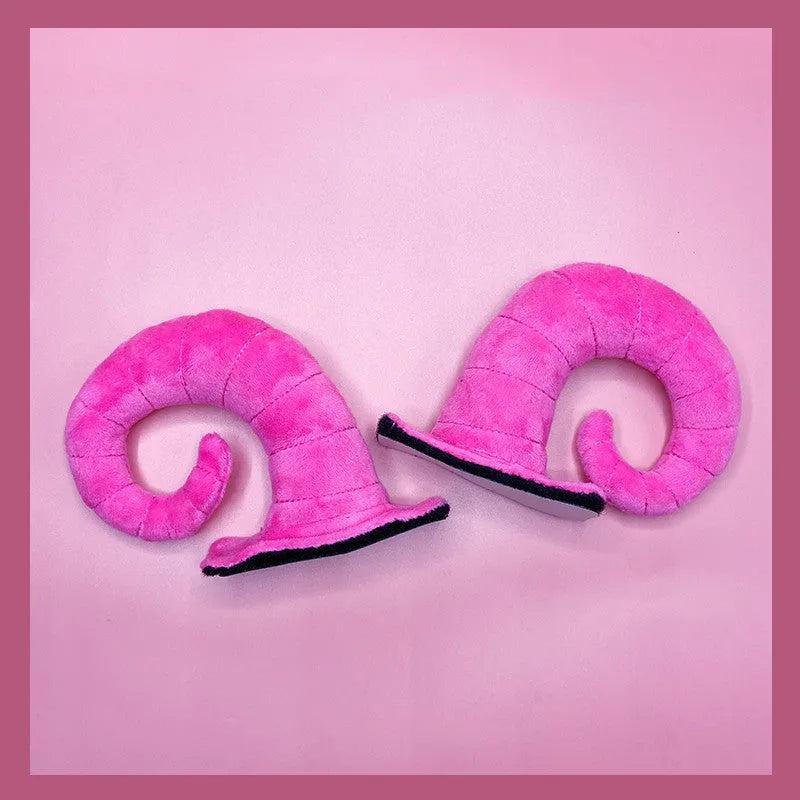 Pair of composite fibre demon horn ornaments for motorcycle helmets in four colour options