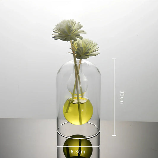 High borosilicate glass vase with double-layer construction measuring 15cm tall and 8cm wide