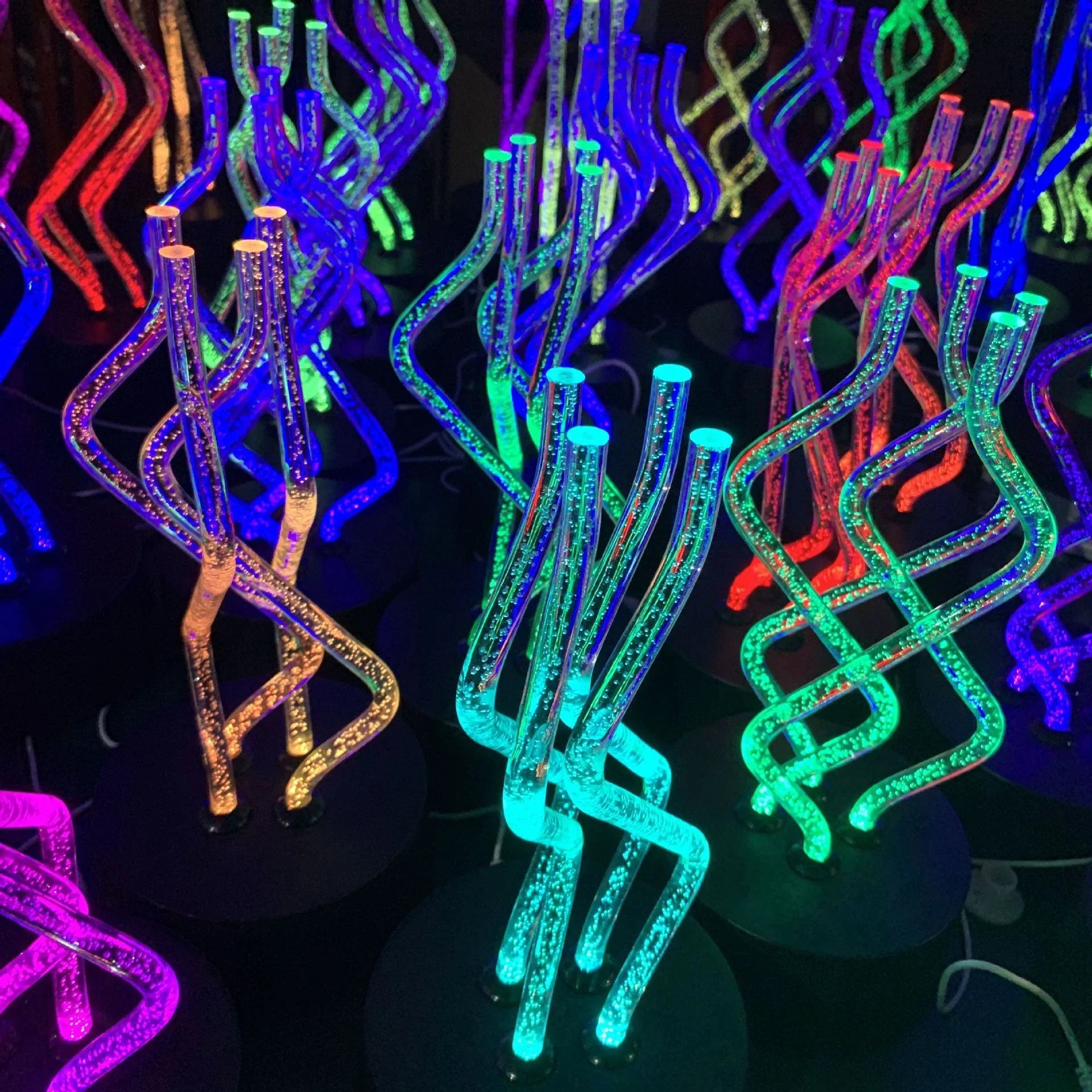 Mesmerizing 7-color changing USB acrylic table lamp with soft, warm glow and captivating light display