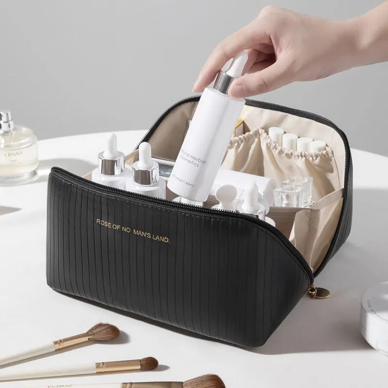 Vertical pattern pillow makeup bag with cubic 22.5x12.5x12.5cm dimensions in beige, black, brown, grey or pink