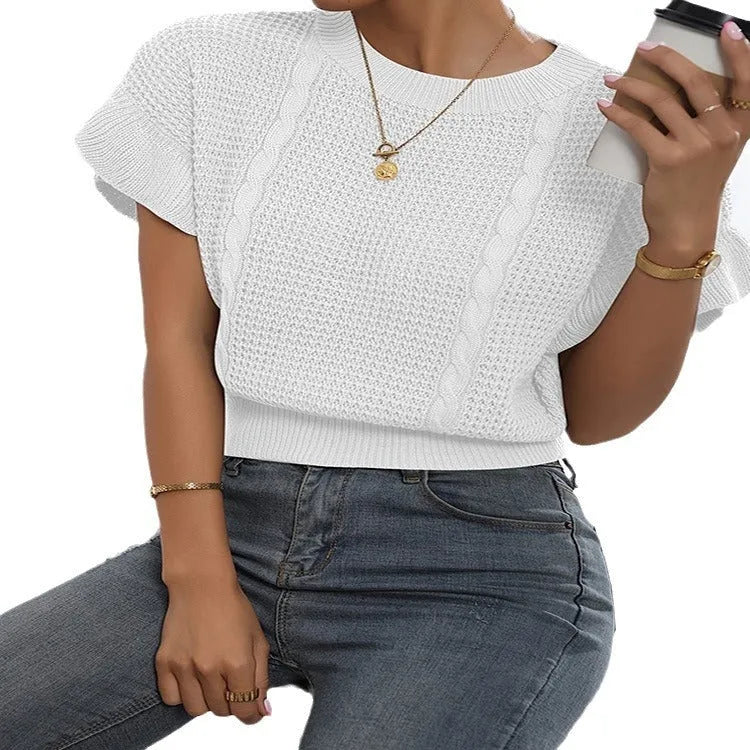 Twisted string pattern knitted pullover sweater with ruffled short sleeves in loose fit.