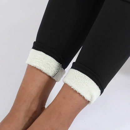 Premium cashmere-blend leggings in a variety of colors for stylish winter warmth