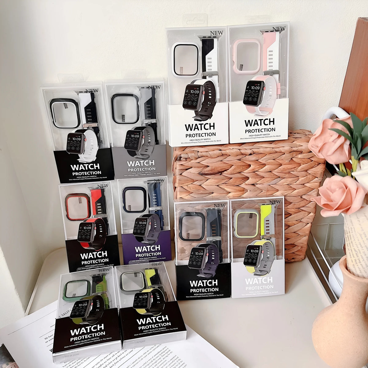 Silicone Apple Watch strap and protective case in two-colour design, sizes 38mm to 45mm